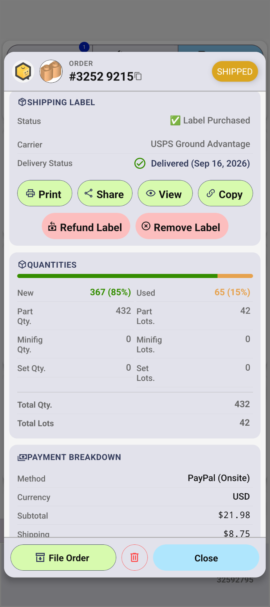 Order details screen showing a purchased Shippo shipping label, delivery status, and payment breakdown